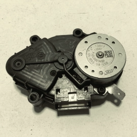 2018 BMW 530e xDrive Front Driver or Passenger Side Headlight Adjuster Motor OEM