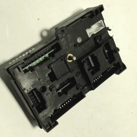 2018-2019 BMW 530e xDrive Rear Trunk Power Distribution Box OEM