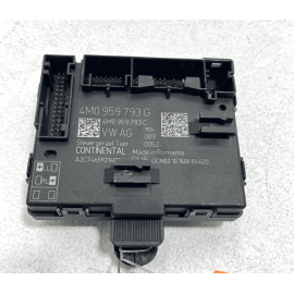 Front Left Driver Side Door Computer Control Module AUDI Q7 2017-2018 OEM