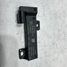 JEEP GRAND CHEROKEE 2014-2020 REAR KEYLESS ENTRY COMFORT ACCESS ANTENNA OEM