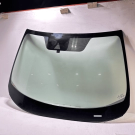 2019-21 HONDA CIVIC SEDAN FRONT WINDSHIELD WINDSCREEN WINDOW GLASS W/O RAIN OEM
