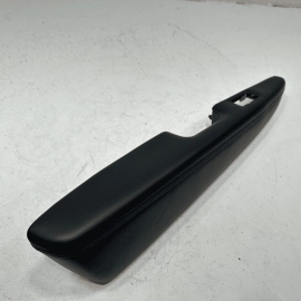 JEEP GRAND CHEROKEE 2017-2021 REAR LEFT DRIVER SIDE DOOR PANEL ARMREST TRIM OEM