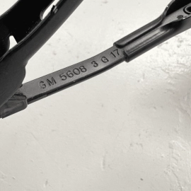 GMC TERRAIN 2018 - 2023 TAILGATE LIFTGATE BACK DOOR WIPER ARM W/ BLADE OEM