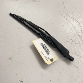 GMC TERRAIN 2018 - 2023 TAILGATE LIFTGATE BACK DOOR WIPER ARM W/ BLADE OEM