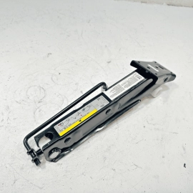 AUDI A6 C7 S6 2012-2018 EMERGENCY SPARE WHEEL TIRE LIFT JACK TOOL MAX 1275KG OEM