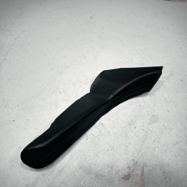 2018-2020 BMW 530e TRUNK PASSENGER SIDE TAILLIGHT LAMP FINISHER COVER PANEL OEM