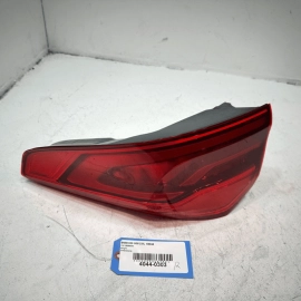 2018-2020 BMW 530e REAR RIGHT PASSENGER SIDE OUTER TAILLIGHT LIGHT LAMP OEM