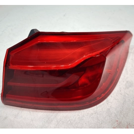 2018-2020 BMW 530e REAR RIGHT PASSENGER SIDE OUTER TAILLIGHT LIGHT LAMP OEM