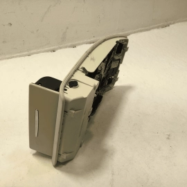 2013-2017 AUDI Q5 ROOF OVERHEAD CONSOLE DOME LIGHT LAMP SWITCH OEM