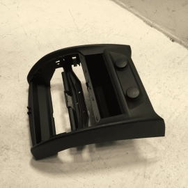 2017-2019 BMW 530XI REAR CENTER CONSOLE AIR VENT BEZEL COVER PANEL TRIM OEM