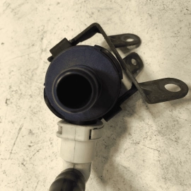 2018-2020 BMW 530XE I G30 FUEL INJECTION TANK BREATHER VALVE OEM