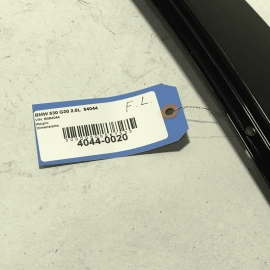 2018 - 2023 BMW 530E G30 FRONT LEFT DRIVER DOOR WINDOW B PILLAR MOLDING OEM