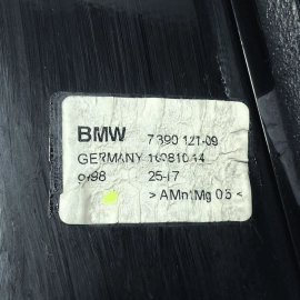 2018 - 2023 BMW 530E G30 FRONT LEFT DRIVER DOOR WINDOW B PILLAR MOLDING OEM