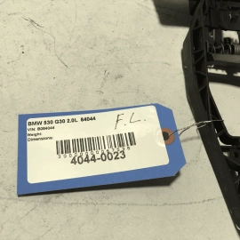 2018-2023 BMW 530E FRONT OR REAR DRIVER SIDE EXTERIOR DOOR HANDLE BRACKET OEM