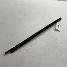 KIA K5 2021-2023 FRONT DRIVER SIDE DOOR WINDOW INNER BELT WEATHERSTRIP SEAL