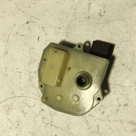 2018-2020 BMW 530e xDrive Engine Coolant Thermostat OEM