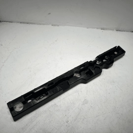 2018-23 BMW 530e Left Driver Side Skirt Rocker Molding Center Mount Bracket OEM