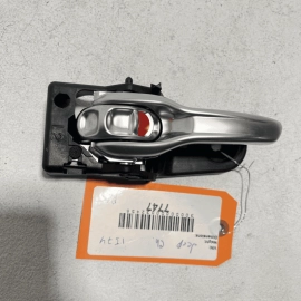 2017-2022 JEEP CHEROKEE INTERIOR LEFT DRIVER SIDE REAR or FRONT DOOR HANDLE OEM