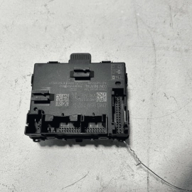 2017-2018 AUDI Q7 FRONT RIGHT PASSENGER SIDE DOOR CONTROL MODULE UNIT OEM