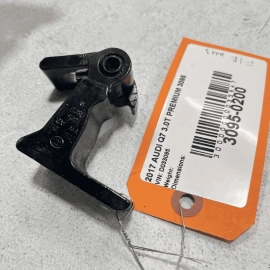 AUDI Q7 SQ7 2017 - 2023 FRONT RIGHT LOWER PASSENGER SIDE DOOR HINGE OEM