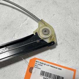 2017 - 2023 AUDI Q7 REAR RIGHT PASSENGER DOOR WINDOW REGULATOR OEM