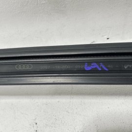 2017 - 2023 AUDI Q7 REAR PASSENGER SIDE DOOR WINDOW GLASS RUN CHANNEL SEAL OEM