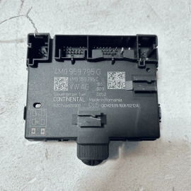 2017-2019 AUDI Q7 REAR RIGHT OR LEFT SIDE DOOR CONTROL MODULE OEM 1PCS