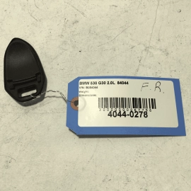 18-2023 BMW 530E REAR OF FRONT PASSENGER SIDE DOOR OUTSIDE HANDLE COVER SEAL OEM