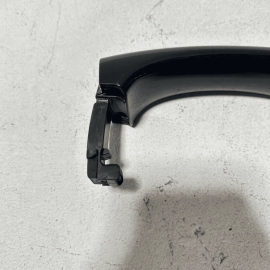 2017 - 2023 AUDI Q7 FRONT RIGHT PASSENGER SIDE DOOR EXTERIOR HANDLE OEM