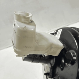 2018-2023 TOYOTA CAMRY BRAKE MASTER CYLINDER & BOOSTER & RESERVOIR OEM