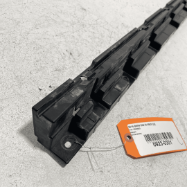 2011-2016 BMW 535i FRONT LEFT DRIVER SIDE SKIRT ROCKER MOLDING MOUNT BRACKET OEM