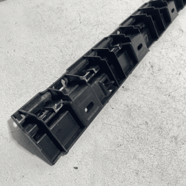 2011-2016 BMW 535i FRONT LEFT DRIVER SIDE SKIRT ROCKER MOLDING MOUNT BRACKET OEM