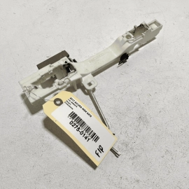 ACURA MDX 2014-2020 FRONT PASSENGER SIDE EXTERIOR DOOR HANDLE BRACKET BASE OEM