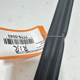 2018-2020 HONDA ACCORD REAR RIGHT DOOR WINDOW INNER BELT WEATHERSTRIP SEAL OEM