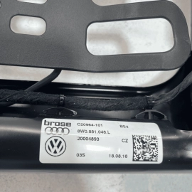 2017-2019 AUDI Q7 FRONT RIGHT PASSENGER SEAT UPPER BACK TRACK FRAME & MOTORS OEM