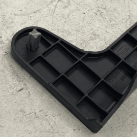 2011-2019 FORD EXPLORER REAR RIGHT SIDE QUARTER TRIM PANEL BRACKET COVER OE