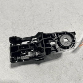 2011-2021 JEEP GRAND CHEROKEE FRONT LEFT SIDE DOOR OUTER HANDLE BRACKET OEM