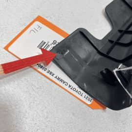 TOYOTA CAMRY AWD REAR DRIVER SIDE & CENTER SEATBELT SEAT BELT BUCKLE OEM 2019-23