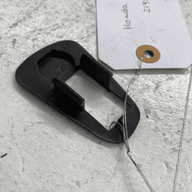 18-20 HONDA ACCORD EXTERIOR RIGHT DOOR HANDLE SEAT SEAL OEM 72143-TVA-A01