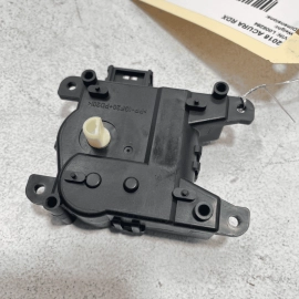 2013 - 2018 ACURA RDX HEATER CORE MODE MOTOR SERVO BLEND DOOR ACTUATOR OEM