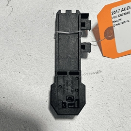 Front Left Driver Side Door Lock Cylinder AUDI Q7 2017-2023 OEM