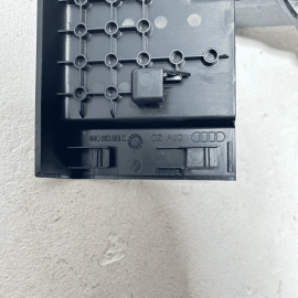 AUDI Q7 2017-2019 REAR LEFT DRIVER SIDE SEAT INNER TRACK RAIL END COVER TRIM OEM