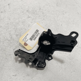 2013-2018 ACURA RDX MASTER CYLINDER RESERVE TANK MOUNT BRACKET OEM