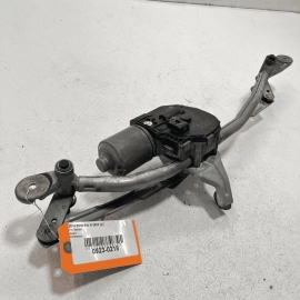 BMW 535I F10 2011-2016 FRONT WINDSHIELD WIPER TRANSMISSION LINKAGE & MOTOR OEM