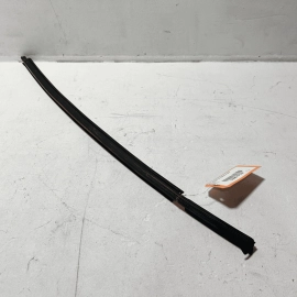 2017-2023 AUDI Q7 FRONT PASSENGER DOOR WINDOW INNER BELT WEATHERSTRIP SEAL OEM