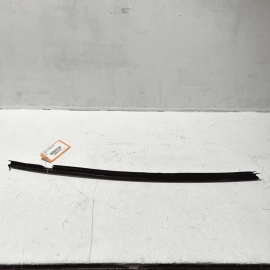 2017-2023 AUDI Q7 FRONT PASSENGER DOOR WINDOW INNER BELT WEATHERSTRIP SEAL OEM