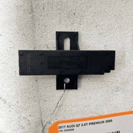 2017-2023 AUDI Q7 REAR RIGHT SMART KEYLESS ENTRY ANTENNA MODULE UNIT OEM 2017-2023 AUDI Q7 REAR RIGHT SMART KEYLESS ENTRY ANTENNA MODULE UNIT OEM