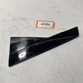 2017-2023 AUDI Q7 REAR LEFT DRIVER DOOR WINDOW CORNER APPLIQUE MOLDING TRIM OEM