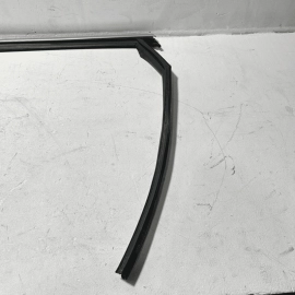 2017-2023 AUDI Q7 REAR LEFT DRIVER SIDE DOOR WINDOW GLASS RUN CHANNEL SEAL OEM