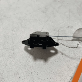 2017 AUDI Q7 REAR LEFT DRIVER DOOR Antenna Sensor Module OEM